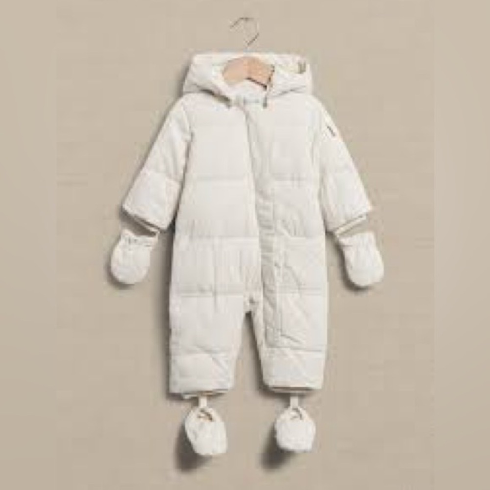 Baby Gap Down Filled Bunting Suit w Hood Mittens Booties 12-18 Months Ivory